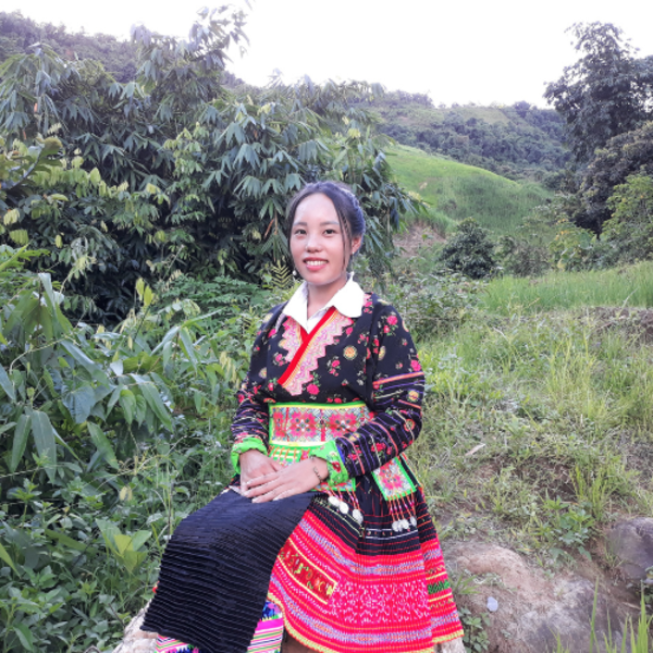 Chuyện của Thương: Hành trình chuyển mình  thành đoá hoa ban rực rỡ