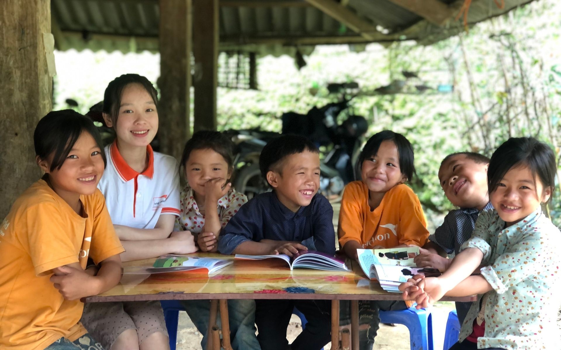 “Giờ được hỗ trợ nên cái gì cũng sung sướng. Cuộc sống đỡ vất vả hơn rồi”