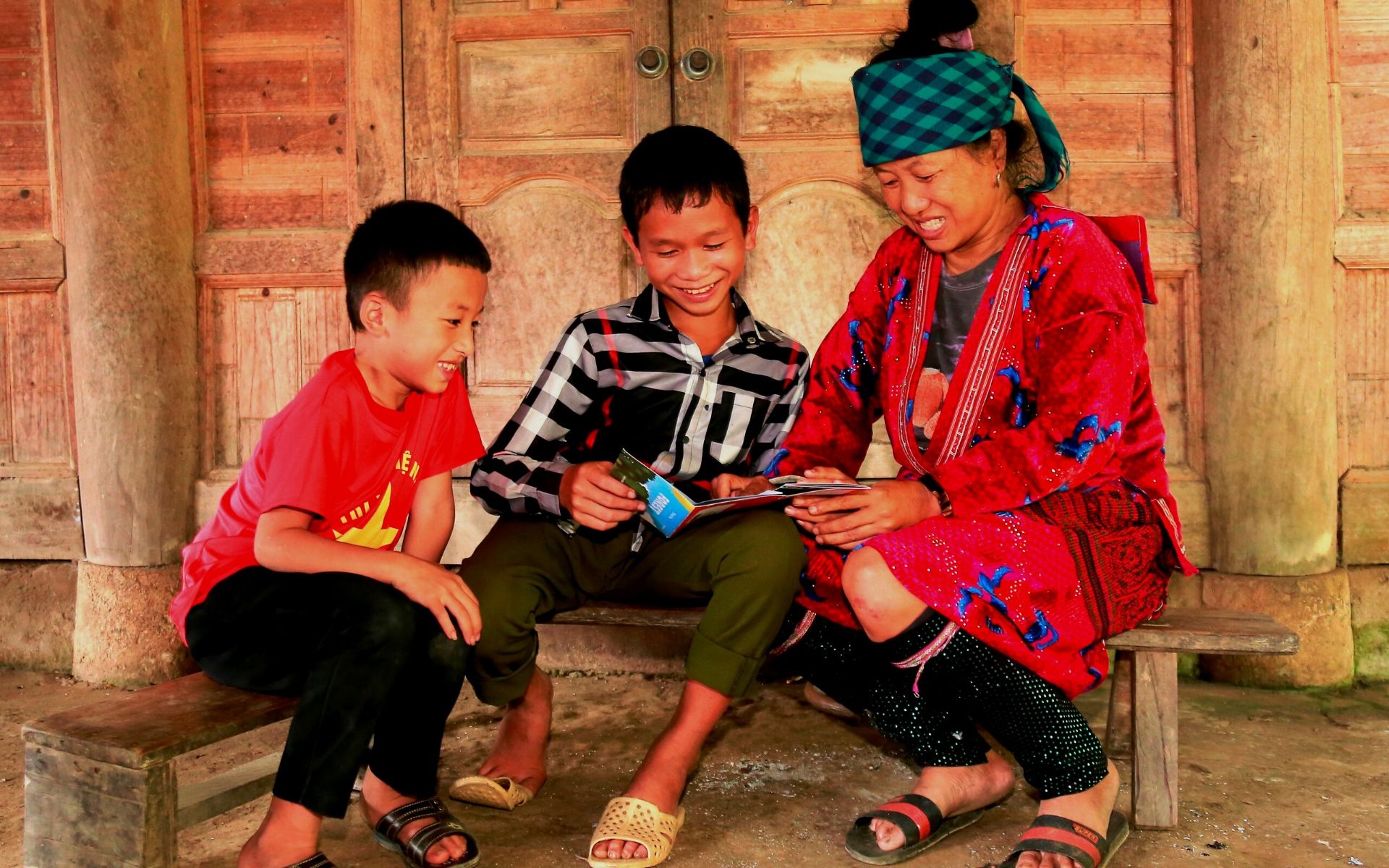 “Từng bước, cuộc sống của gia đình em đang dần tốt hơn”