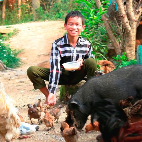 “Từng bước, cuộc sống của gia đình em đang dần tốt hơn”