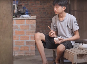 Thrive for the Future | Tuấn